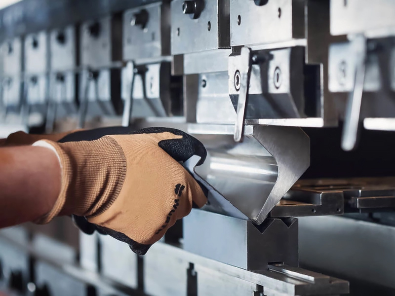 Гибка металла ЧПУ